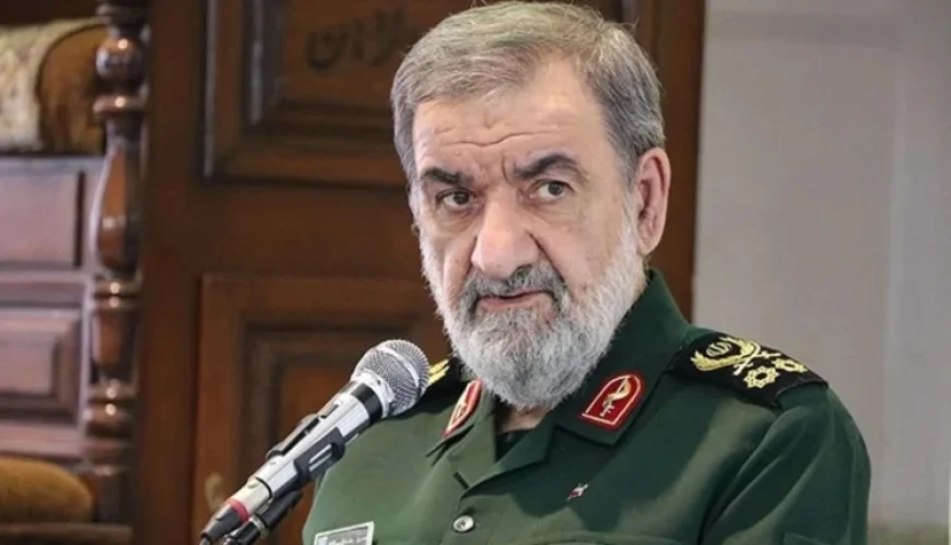 Îran: Me li Kendavê li keştiyeke şer ya Amerîkayê xist