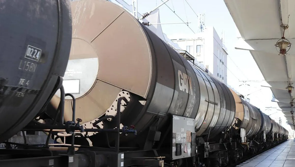 WSJ: Îran plan dike bi trênê petrolê bişîne Çînê