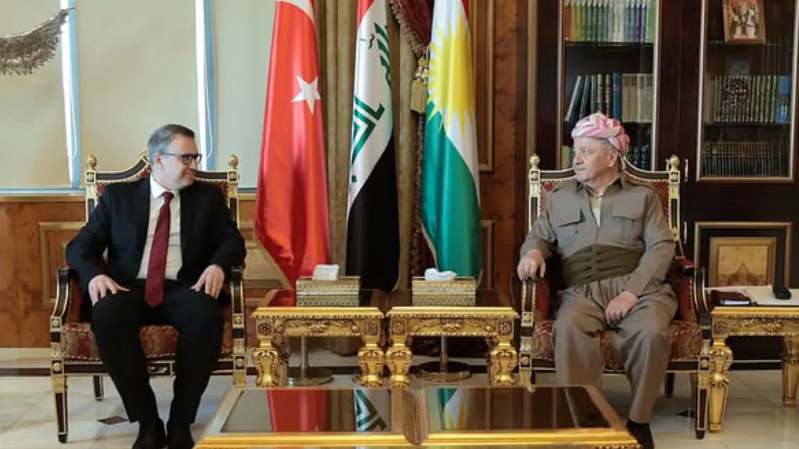 Mesud Barzani, Türkiye’nin Bağdat Büyükelçisi İnan’ı kabul etti