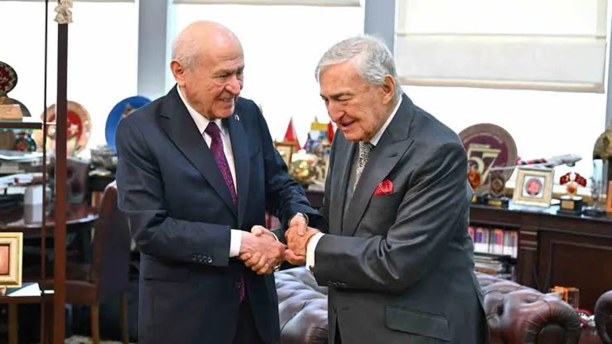 Bahçeli’den Rahmi Koç’a destek