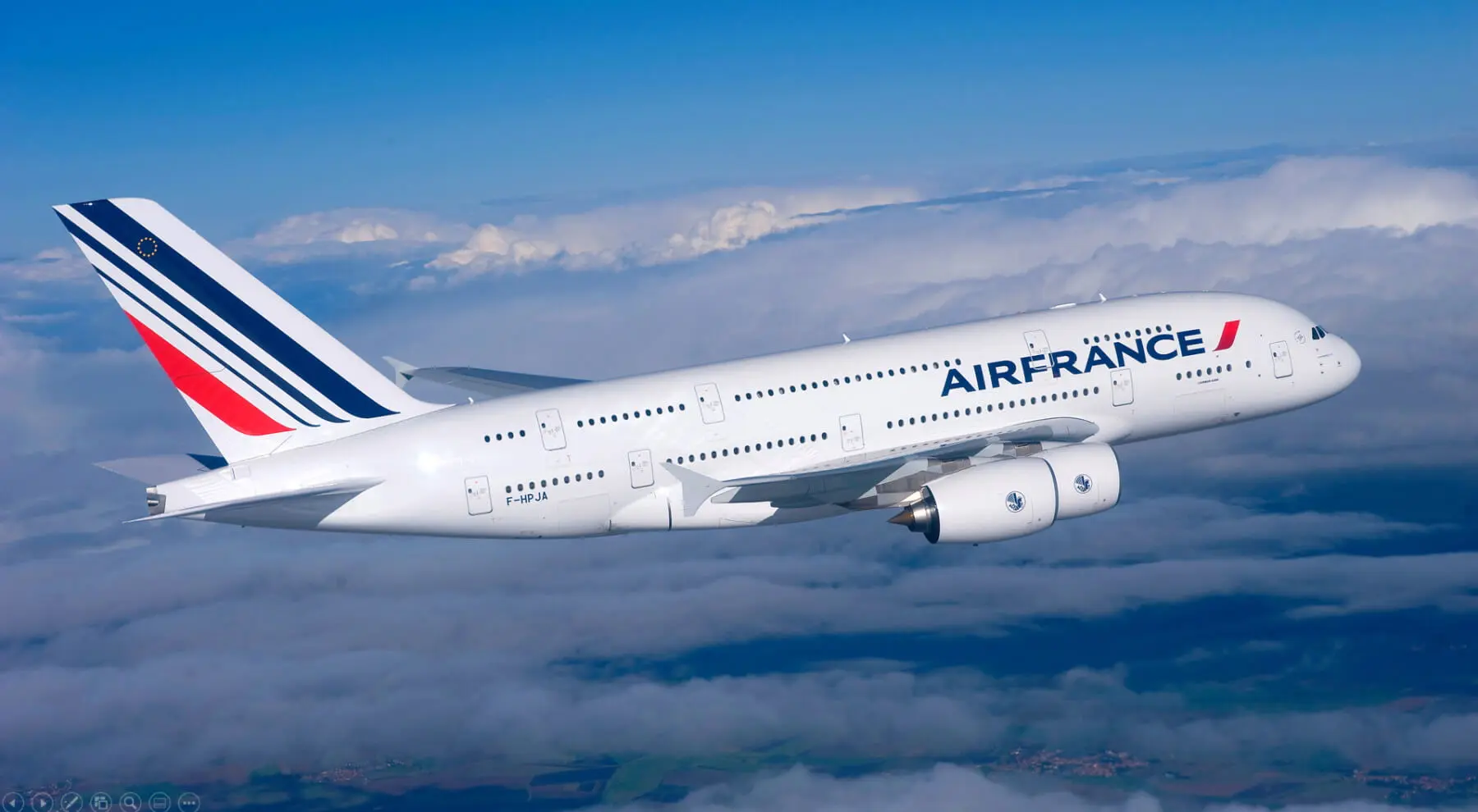 Air France hinek seferên xwe yên Rojhilata Navîn rawestand