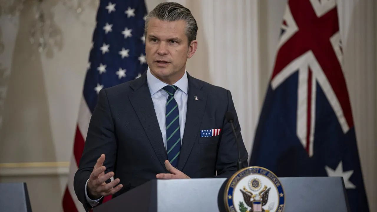 Hegseth: “Îran 47 sal berê vî şerî da destpêkirin”