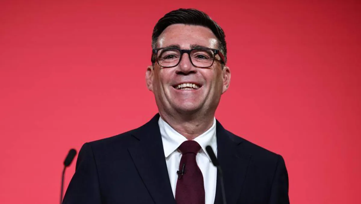 Andy Burnham bû serokê nû yê Partiya Karkerên Brîtanyayê