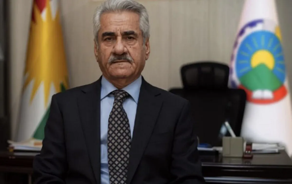 Mistefa Hicrî: Em di Îrana nû de navendîparêziyê qebûl nakin