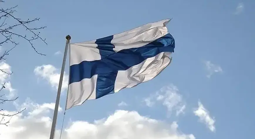 Finlandiya, gazî balyozê Rûsyayê kir da here wezareta karên derve