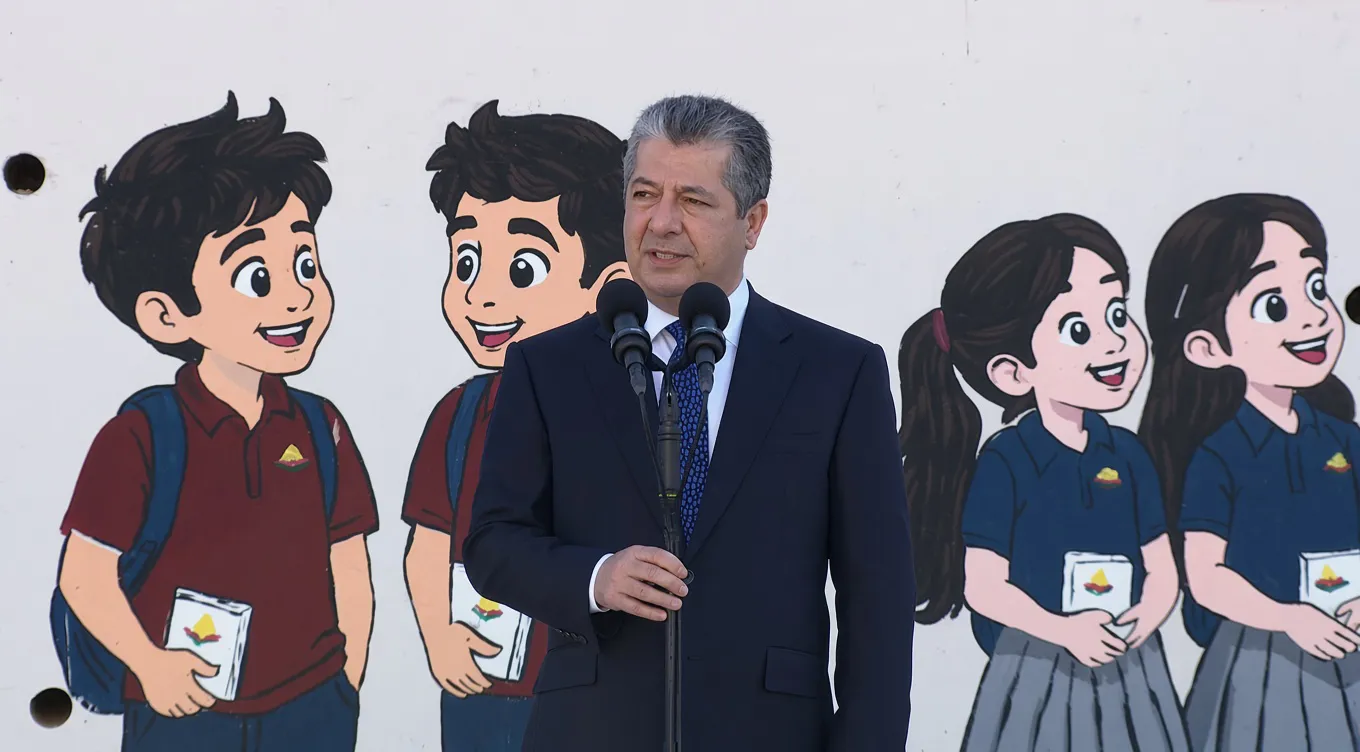 Mesrur Barzani, yeni eğitim yılının ilk ders zilini çaldı