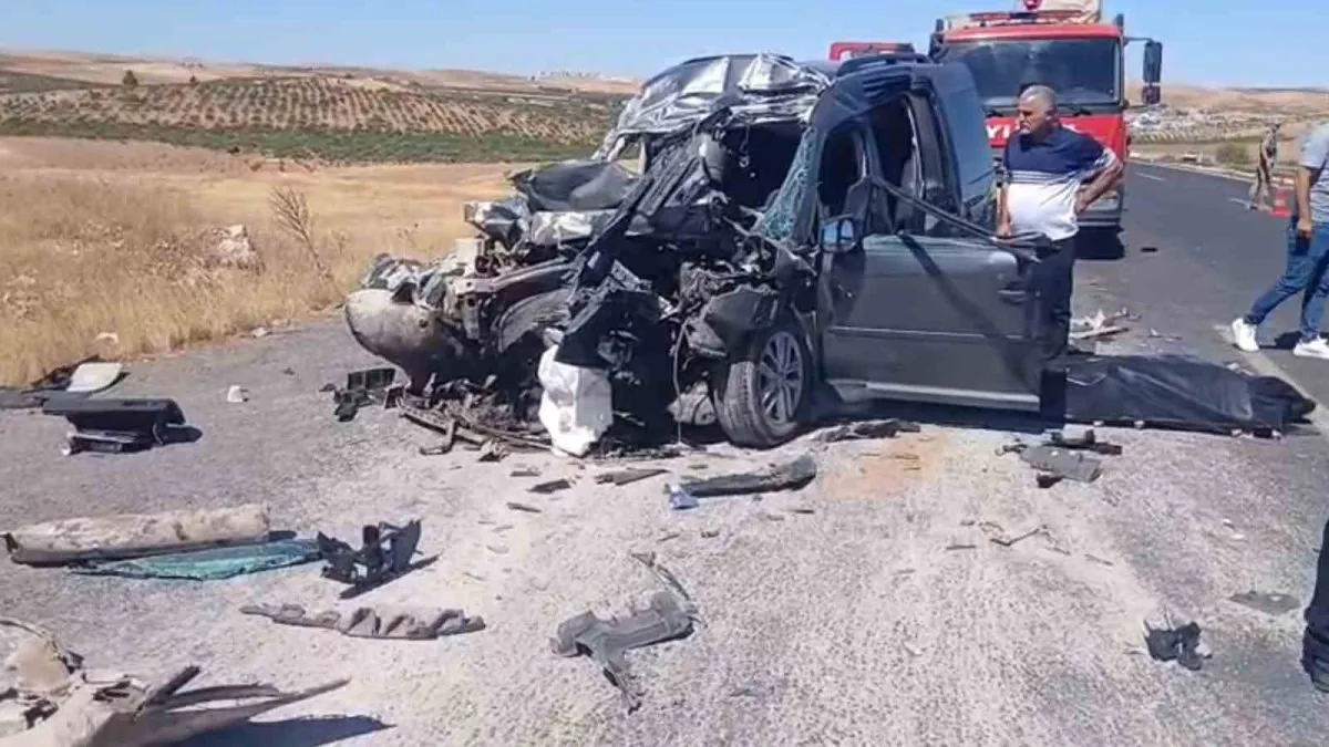 Li Bozhewayê di qezayê de 4 kes mirin û 2 kes giran birîndar bûn