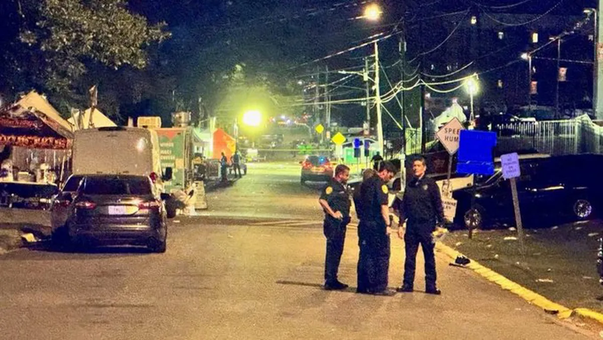 Li nêzî zanîngeha Amerîkayê êrîşa çekdarî: 12 birîndar